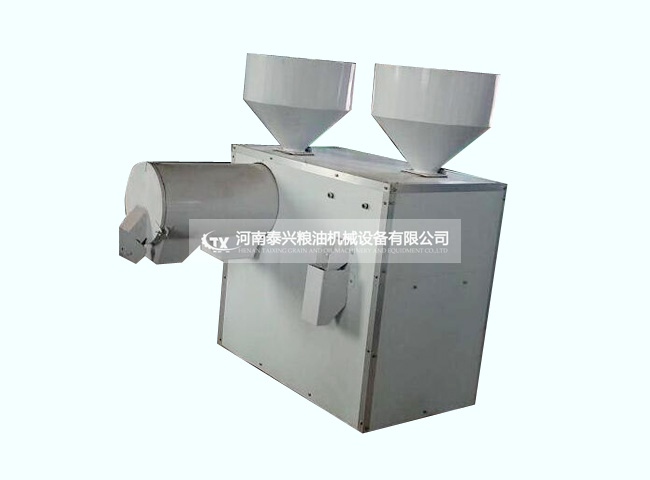 ?玉米脫皮制糝機